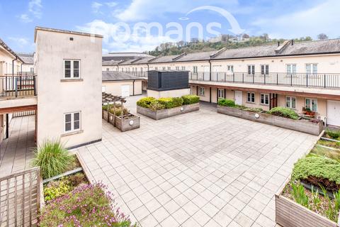 2 bedroom flat to rent, Philip Street, Bath, Somerset, BA1