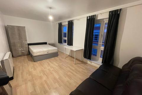 1 bedroom in a flat share to rent, Branston Street, Birmingham B18