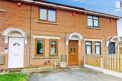 2 bedroom townhouse for sale, Danby Avenue, Bradford, BD4
