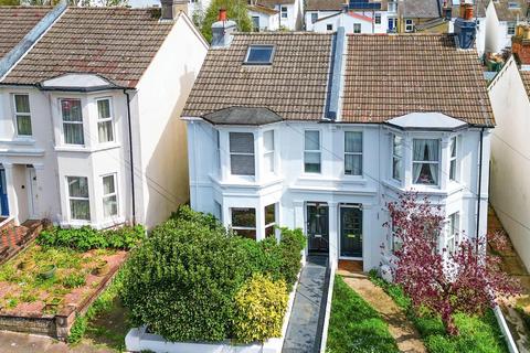 3 bedroom house for sale, Havelock Road, Brighton