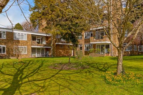 2 bedroom flat for sale, Laine Close, Brighton