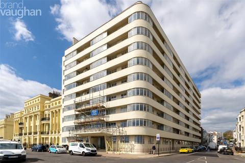 2 bedroom flat to rent, Kings Road, Brighton, East Sussex, BN1