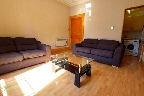 2 bedroom flat to rent, St Andrew Street, The City Centre, Aberdeen, AB25