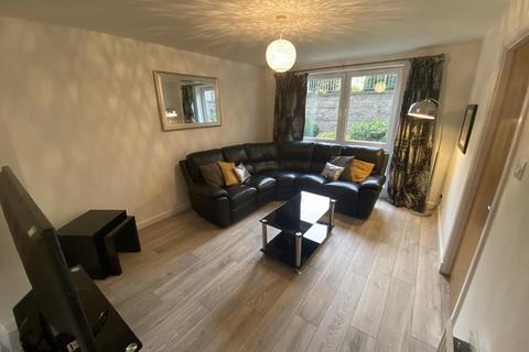 2 bedroom flat to rent, Dee Village, Basement Flat, AB11