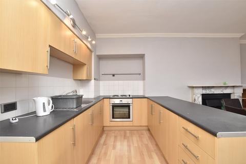2 bedroom apartment to rent, Gay Street, Somerset BA1