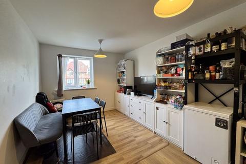2 bedroom apartment for sale, Wellswood, 379 Lichfield Road, Four Oaks, Sutton Coldfield, B74 4DH