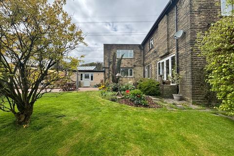 3 bedroom semi-detached house for sale, Highgate Road, Queensbury, Bradford