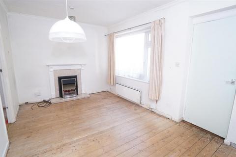 3 bedroom townhouse for sale, Summerbridge Crescent, Eccleshill,  Bradford
