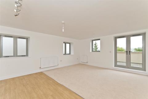 2 bedroom apartment to rent, Coronation Avenue, Bath BA2