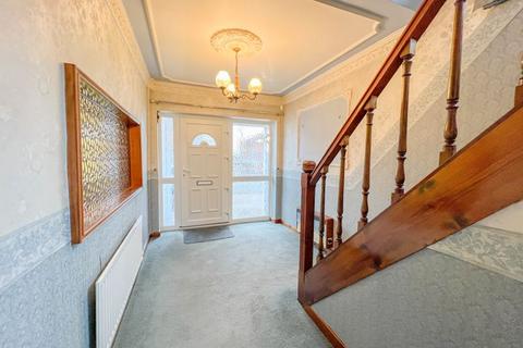 3 bedroom semi-detached house for sale, Elmtree Road, Streetly, Sutton Coldfield, B74 3RX