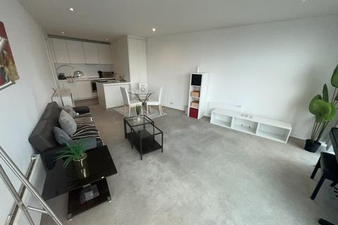 1 bedroom apartment to rent, Rotunda, Birmingham B2