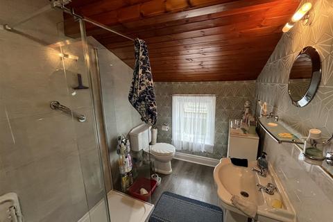 5 bedroom terraced house for sale, Huddersfield Road, Bradford BD12