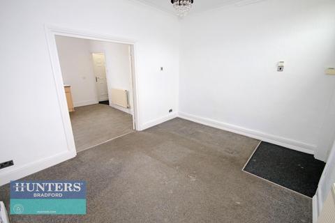 3 bedroom end of terrace house for sale, REF SR - Haycliffe Terrace Bradford, West Yorkshire, BD5 9HD