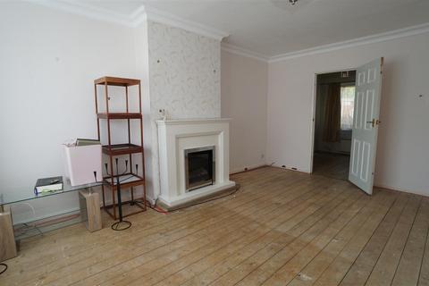 3 bedroom townhouse for sale, Summerbridge Crescent, Eccleshill,  Bradford
