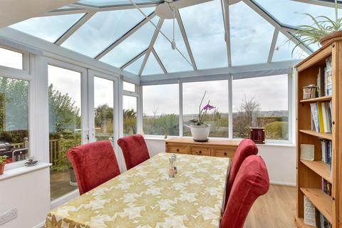 4 bedroom semi-detached bungalow for sale, Crescent Drive North, Woodingdean, Brighton, East Sussex