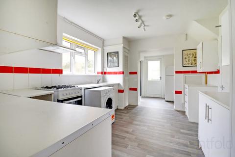 4 bedroom semi-detached house for sale, Auckland Drive, Brighton