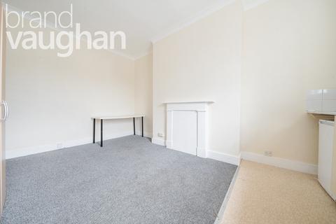 Studio to rent, Cambridge Road, Hove, East Sussex, BN3