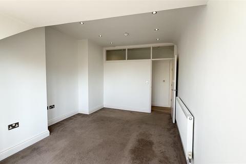 2 bedroom flat to rent, Wilbury Road, Hove