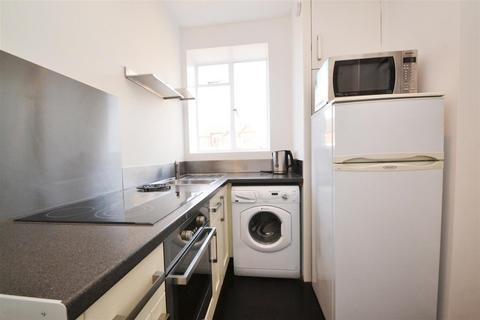 2 bedroom flat to rent, Dyke Road, Brighton, East Sussex, BN1