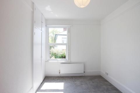 3 bedroom ground floor maisonette to rent, Old Shoreham Road, Brighton
