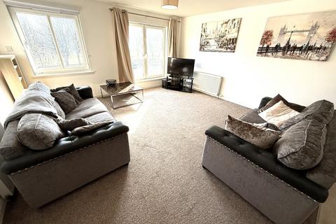2 bedroom flat to rent, Midstocket View, West End, Aberdeen, AB15
