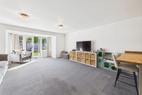 3 bedroom semi-detached house for sale, Acacia Court, Sandy Lane, Bradford