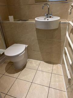 2 bedroom apartment to rent, Leeds Road, Bradford, BD1