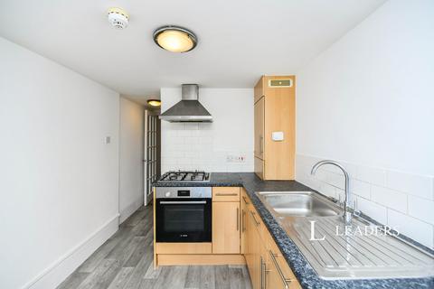 1 bedroom apartment to rent, Chichester Place