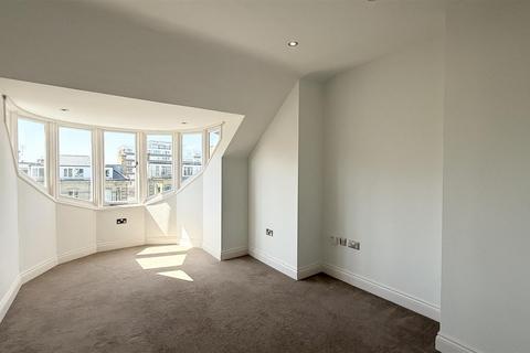 2 bedroom flat to rent, Wilbury Road, Hove