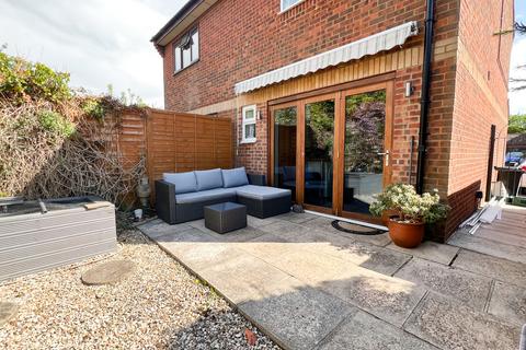 2 bedroom semi-detached house for sale, Morley Close, Little Stoke, Bristol, Gloucestershire, BS34