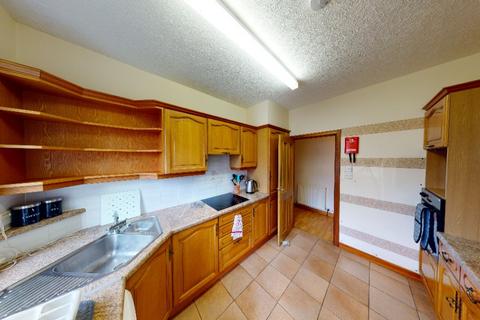 3 bedroom flat to rent, Willowbank Road, City Centre, Aberdeen, AB11