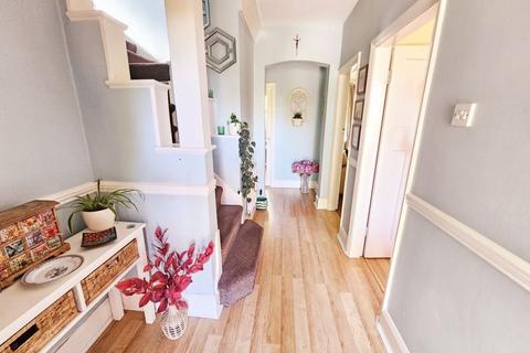 5 bedroom semi-detached house for sale, Chester Road North, Sutton Coldfield, Birmingham, B73 6RG