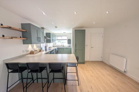 3 bedroom townhouse for sale, Acacia Court, Sandy Lane, Bradford, BD15