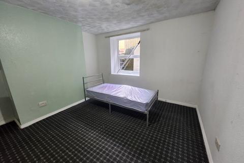 1 bedroom flat to rent, Little Horton Lane, BD5 0BU