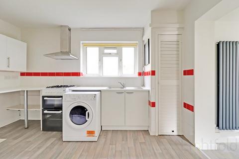 4 bedroom semi-detached house for sale, Auckland Drive, Brighton