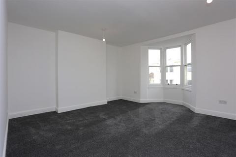 2 bedroom maisonette to rent, Western Road, Hove
