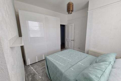 2 bedroom flat to rent, 75 Clifton Road, Aberdeen, AB24 4RN