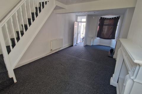 2 bedroom terraced house to rent, Bardsay Road, Liverpool L4